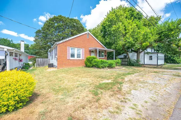 130 Rosewood Avenue, Circleville, OH 43113