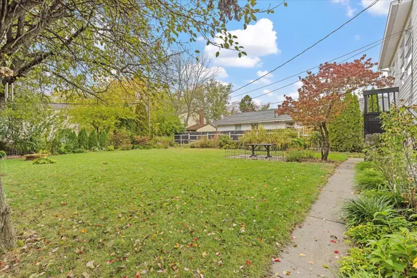 3643 Santa Maria Drive, Grove City, OH 43123