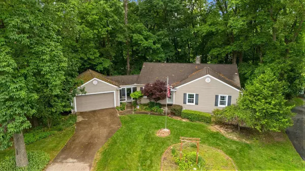 445 Hilltop Drive, Lancaster, OH 43130