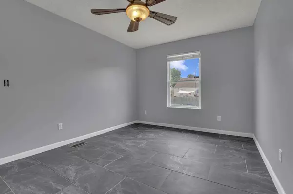 6947 Storm Boat Lane, Canal Winchester, OH 43110