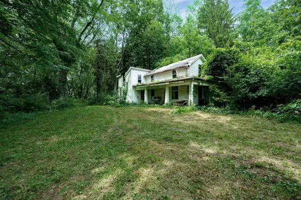 4004 Sintz Road, Springfield, OH 45504