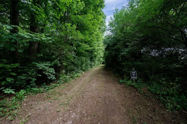 4004 Sintz Road, Springfield, OH 45504