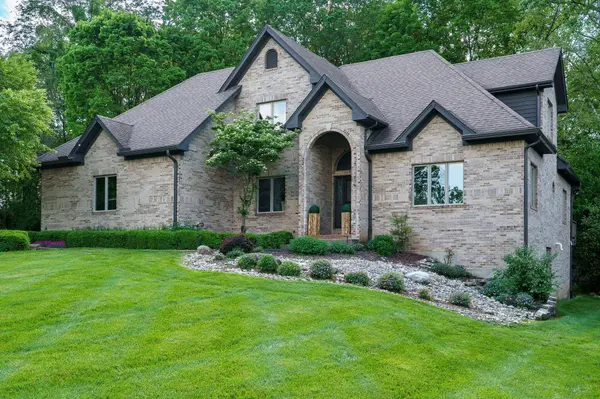 527 Viking Landing Court, Beavercreek, OH 45434