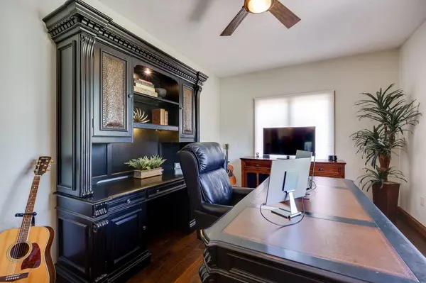 527 Viking Landing Court, Beavercreek, OH 45434