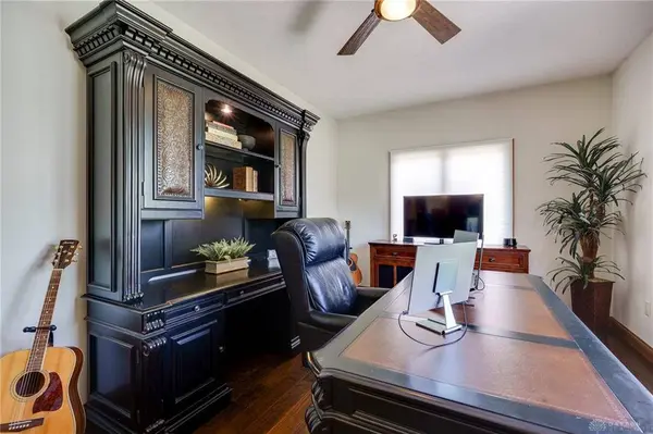 527 Viking Landing Court, Beavercreek, OH 45434