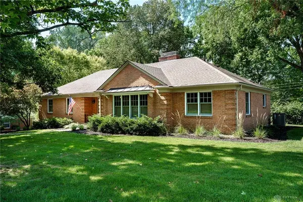 5846 Folkestone Drive, Dayton, OH 45459