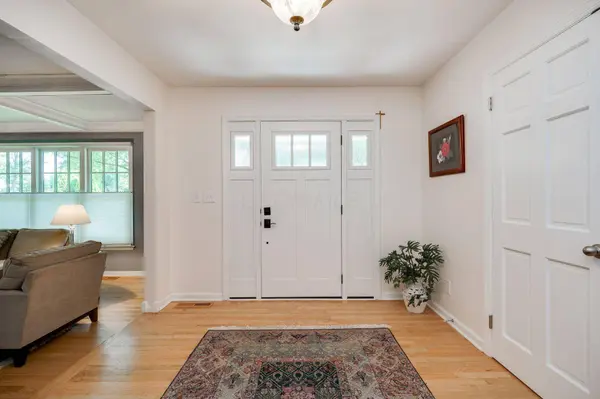 5846 Folkestone Drive, Dayton, OH 45459