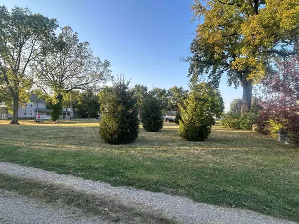 1019 S Limestone Street, Springfield, OH 45505