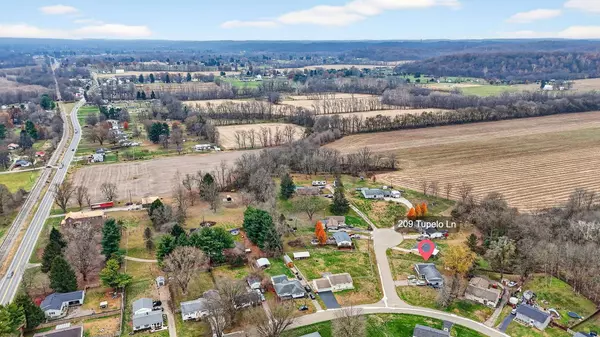 209 Tupelo Lane, Newark, OH 43055