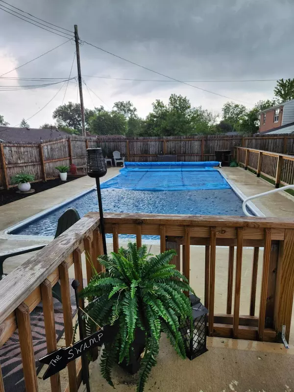 1046 Fruitland Road, Springfield, OH 45503