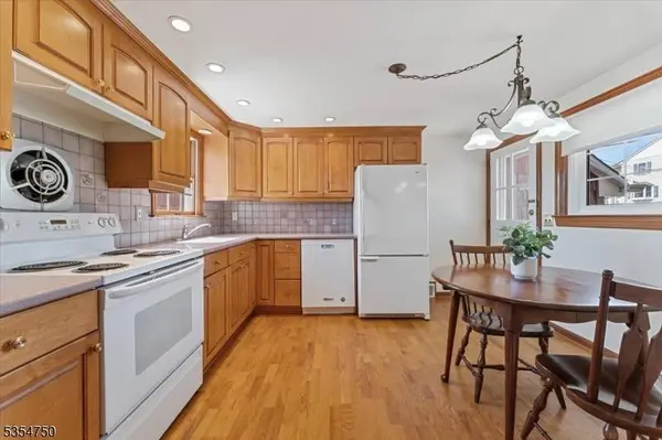 22 Wendell Pl, Clark Twp., NJ 07066