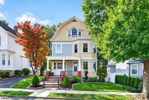 78 Stewart Ave