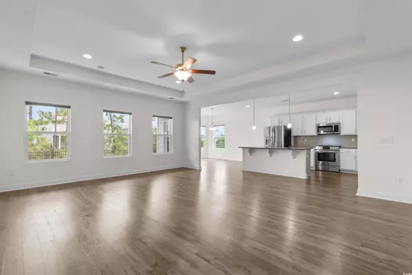 213 Astoria Park Loop, Conway, SC 29526