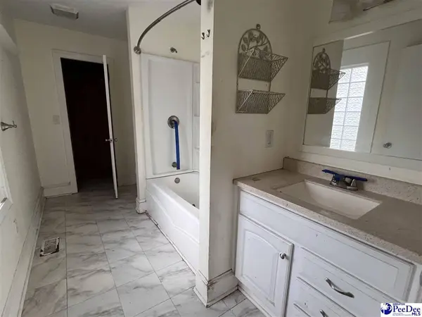 719 S Franklin Dr, Florence, SC 29501