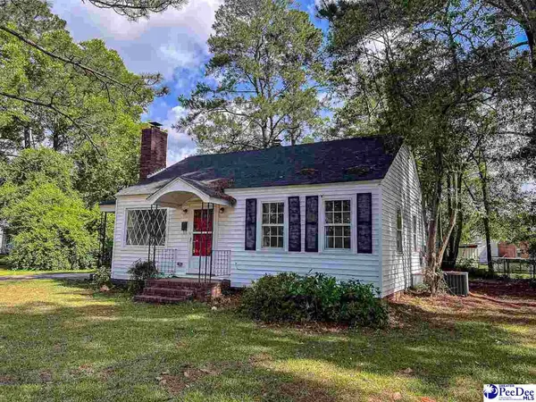 506 Taylor St, Lake City, SC 29560