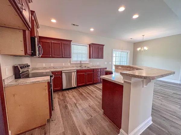 141 Baylee Circle, Galivants Ferry, SC 29544