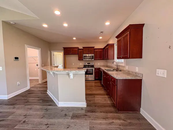 141 Baylee Circle, Galivants Ferry, SC 29544