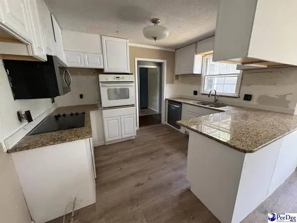 58 Chalmers Row, Florence, SC 29501-8829