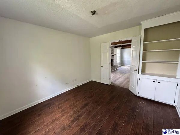 58 Chalmers Row, Florence, SC 29501-8829