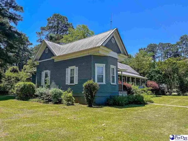1263 Old Kemper Rd, Lake View, SC 29563