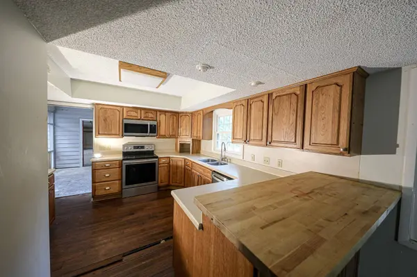 127 Johnston Ln., Georgetown, SC 29440