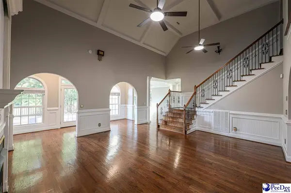 4257 Monterey Dr, Florence, SC 29501-8951