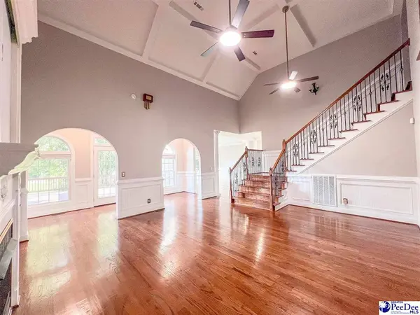 4257 Monterey Dr, Florence, SC 29501-8951