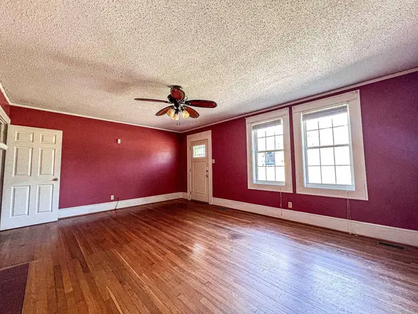 2203 4th Ave., Conway, SC 29527