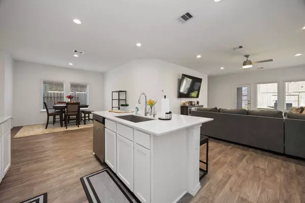 20006 Epirus Shores DR, Hockley, TX 77447