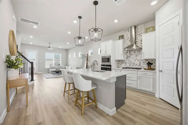 8104 Morning Melody DR, Houston, TX 77063