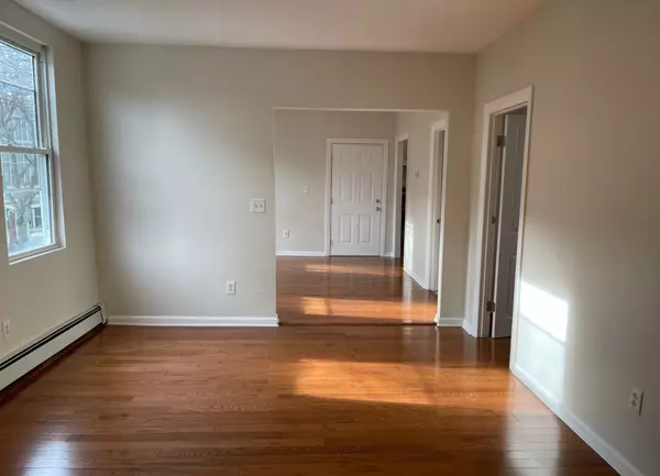 East Boston, MA 02128-4829,75 Putnam St #1