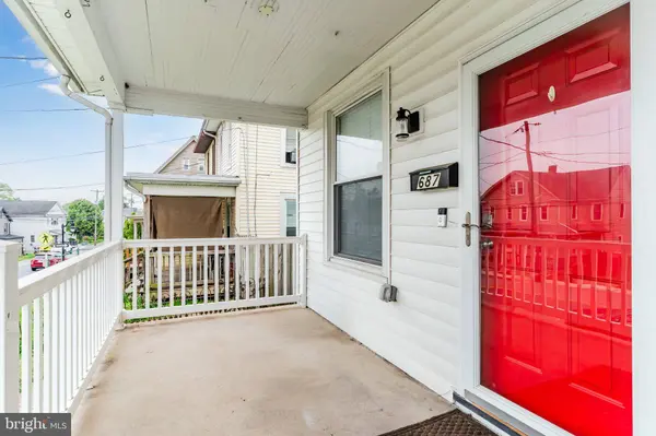 687 STATE ST, Lemoyne, PA 17043