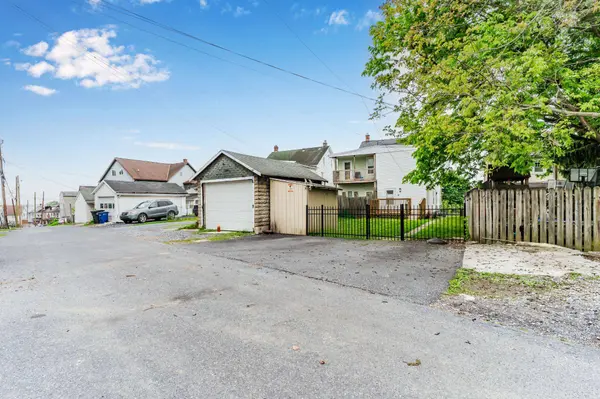 687 STATE ST, Lemoyne, PA 17043