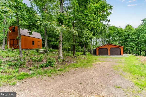 220 UPPER BALD EAGLE LN, Mcclure, PA 17841
