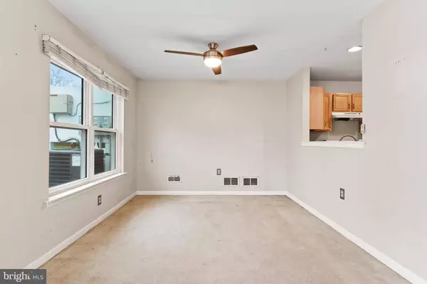 75 COURTYARD DR, Carlisle, PA 17013