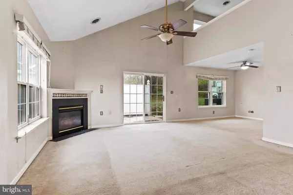 75 COURTYARD DR, Carlisle, PA 17013