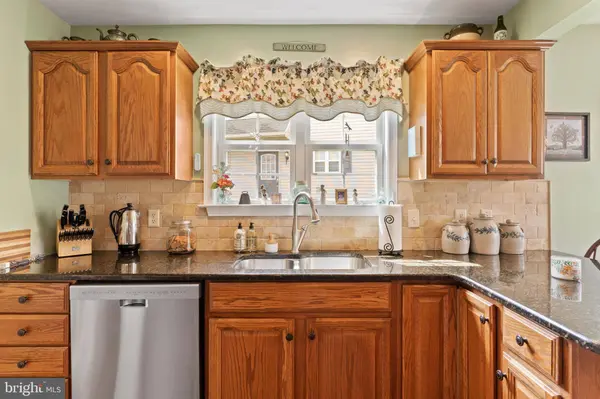 6332 MERCURY DR, Mechanicsburg, PA 17050