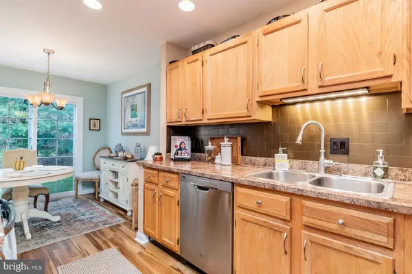 3463 CHESTNUT ST, Camp Hill, PA 17011
