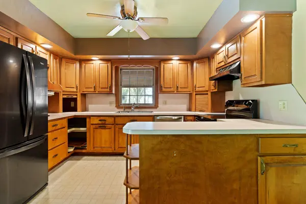 351 LOWTHER ST, Lemoyne, PA 17043