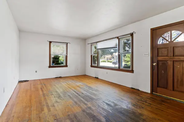 351 LOWTHER ST, Lemoyne, PA 17043