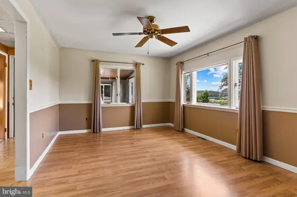 9336 CHERRY HILL DR, Hustontown, PA 17229
