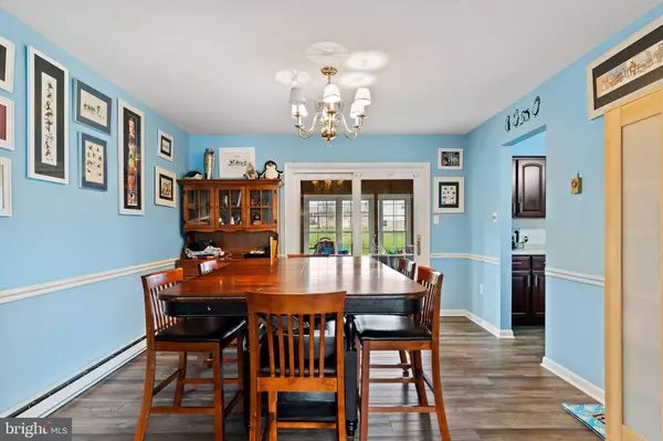 421 LIMESTONE RD, Carlisle, PA 17015