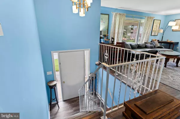 421 LIMESTONE RD, Carlisle, PA 17015