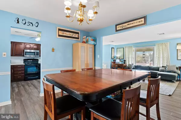 421 LIMESTONE RD, Carlisle, PA 17015