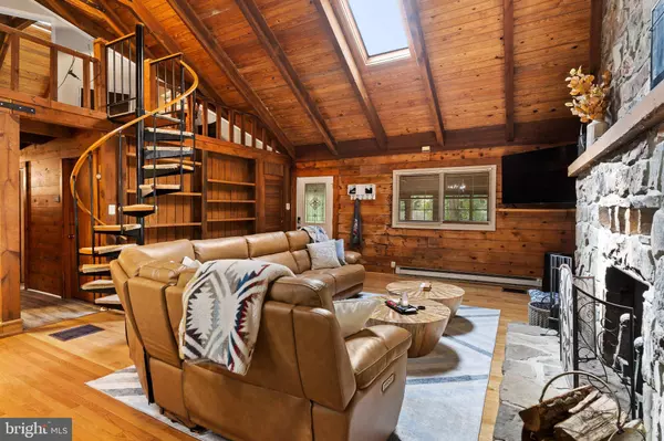 11644 CHESTER LN, Huntingdon, PA 16652