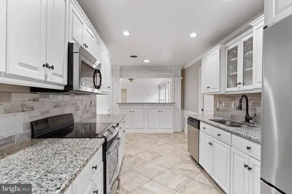 41 DEVONSHIRE SQ, Mechanicsburg, PA 17050