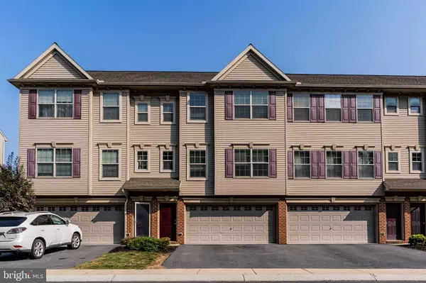 6315 CREEKBEND DR, Mechanicsburg, PA 17050