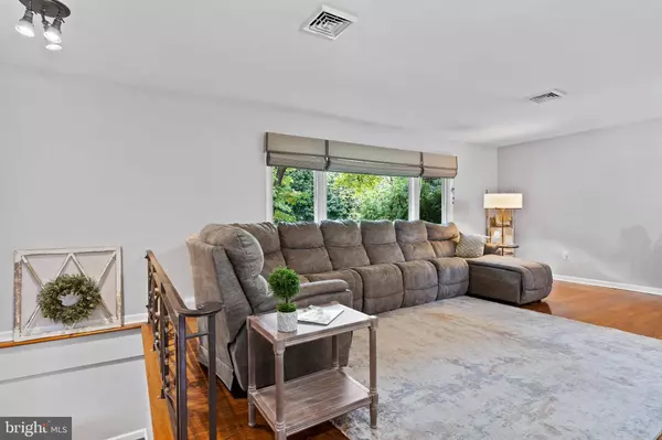 407 WILTON ST, Harrisburg, PA 17109