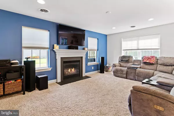 15 WARGO, Dillsburg, PA 17019