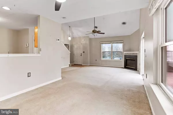 75 COURTYARD DR, Carlisle, PA 17013